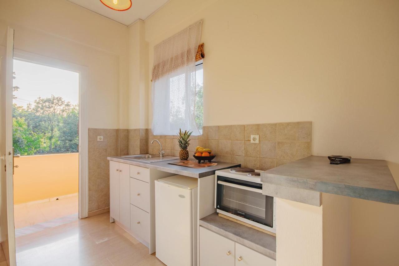 Villa Rosa Apartments Gouvia Bagian luar foto